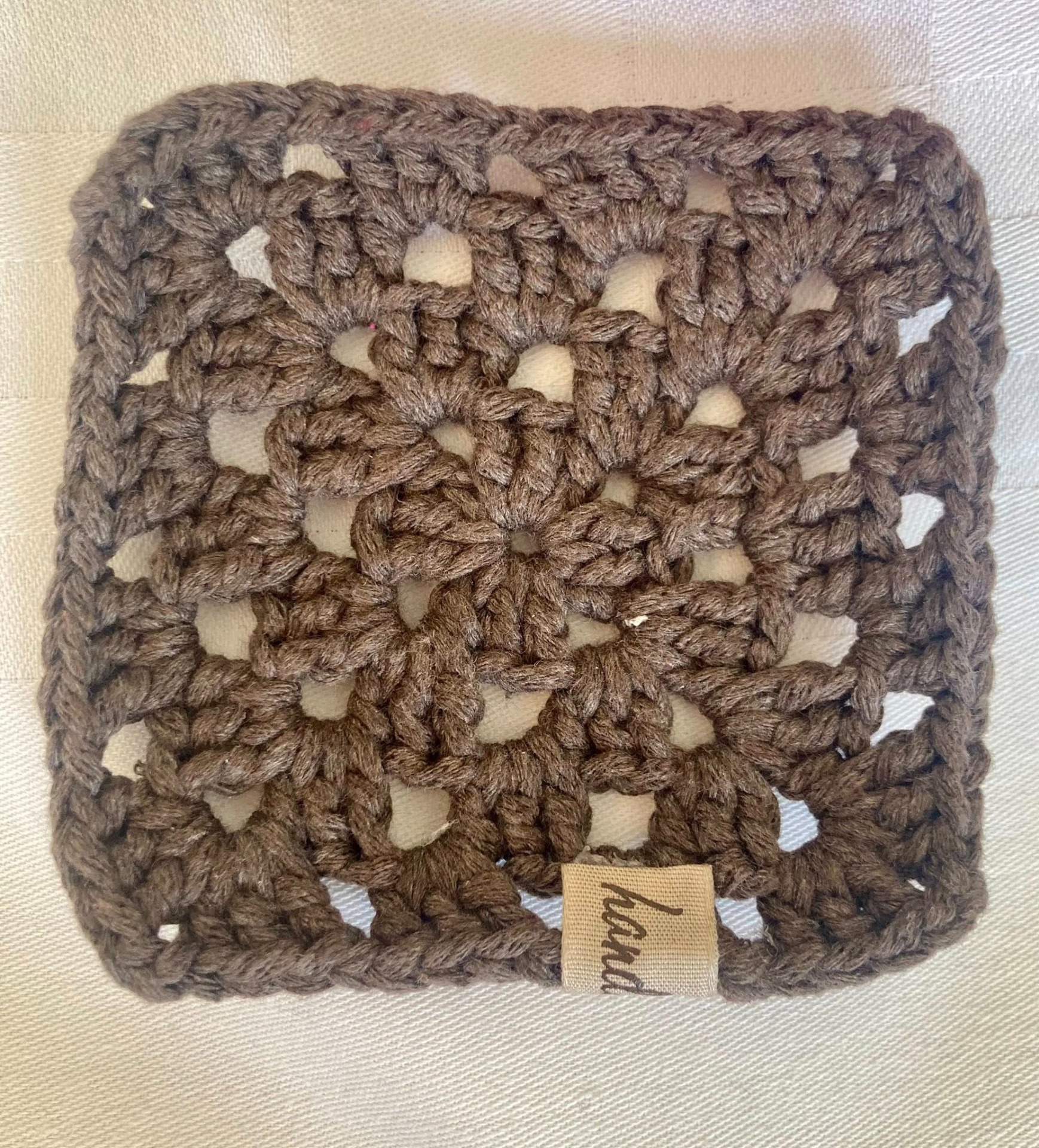 PODTÁCEK - barva čokoláda